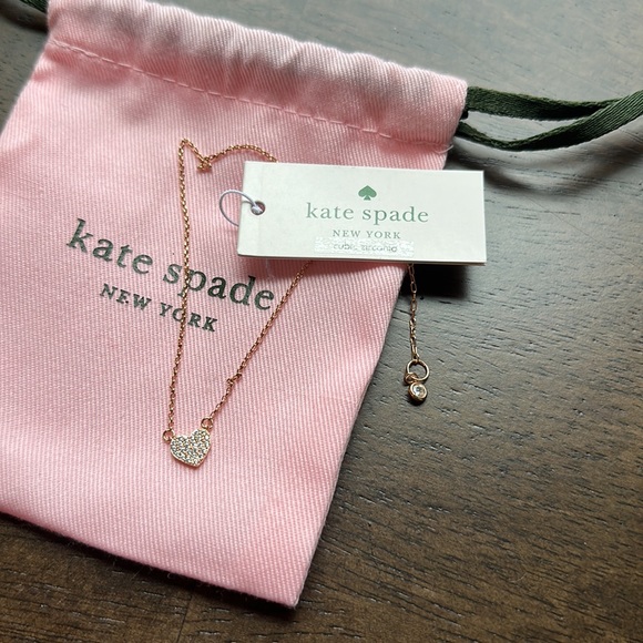 💖HP💖  NWT Kate Spade heart necklace rose gold - Picture 2 of 3